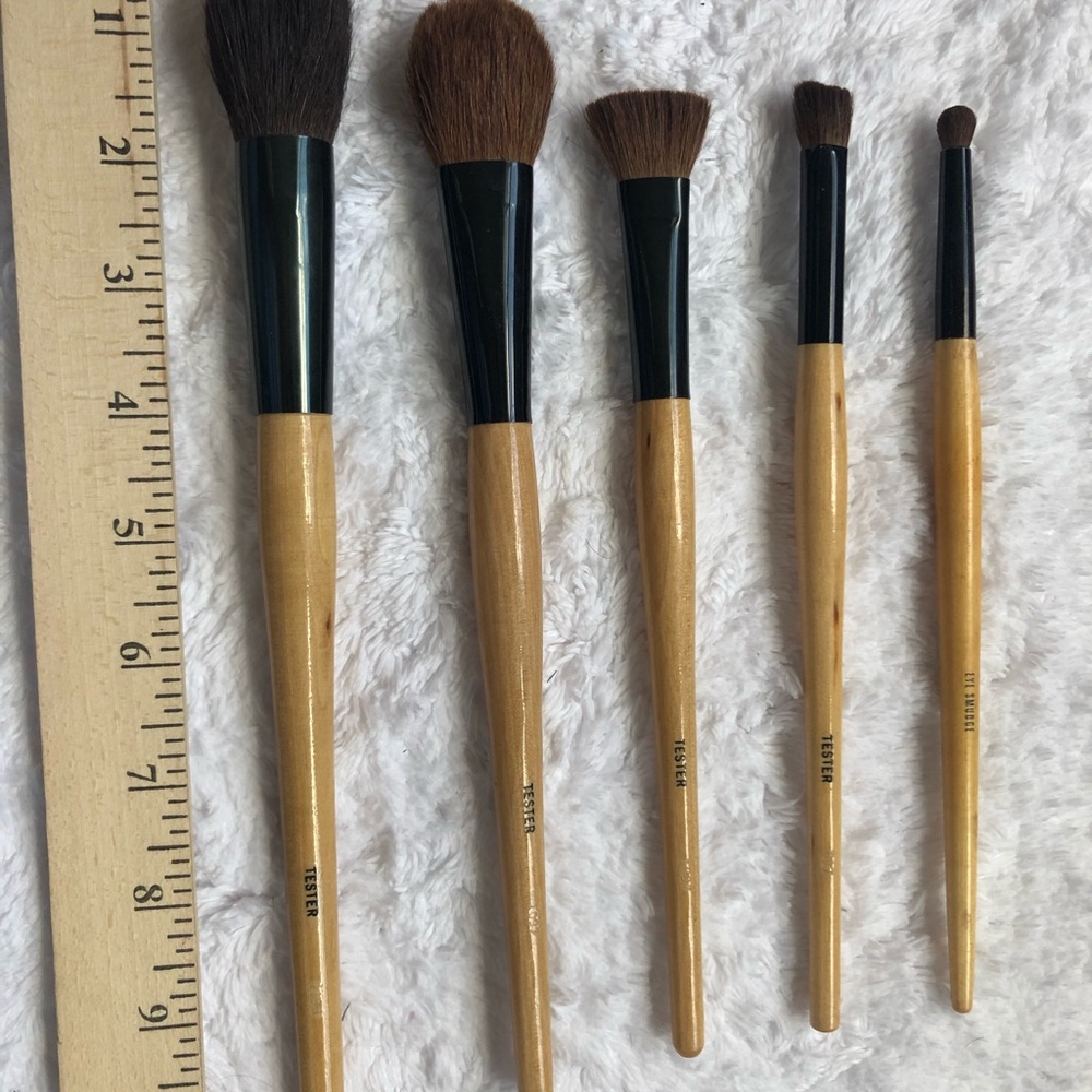 BOBBY BROWN BRUSHES BUNDLE